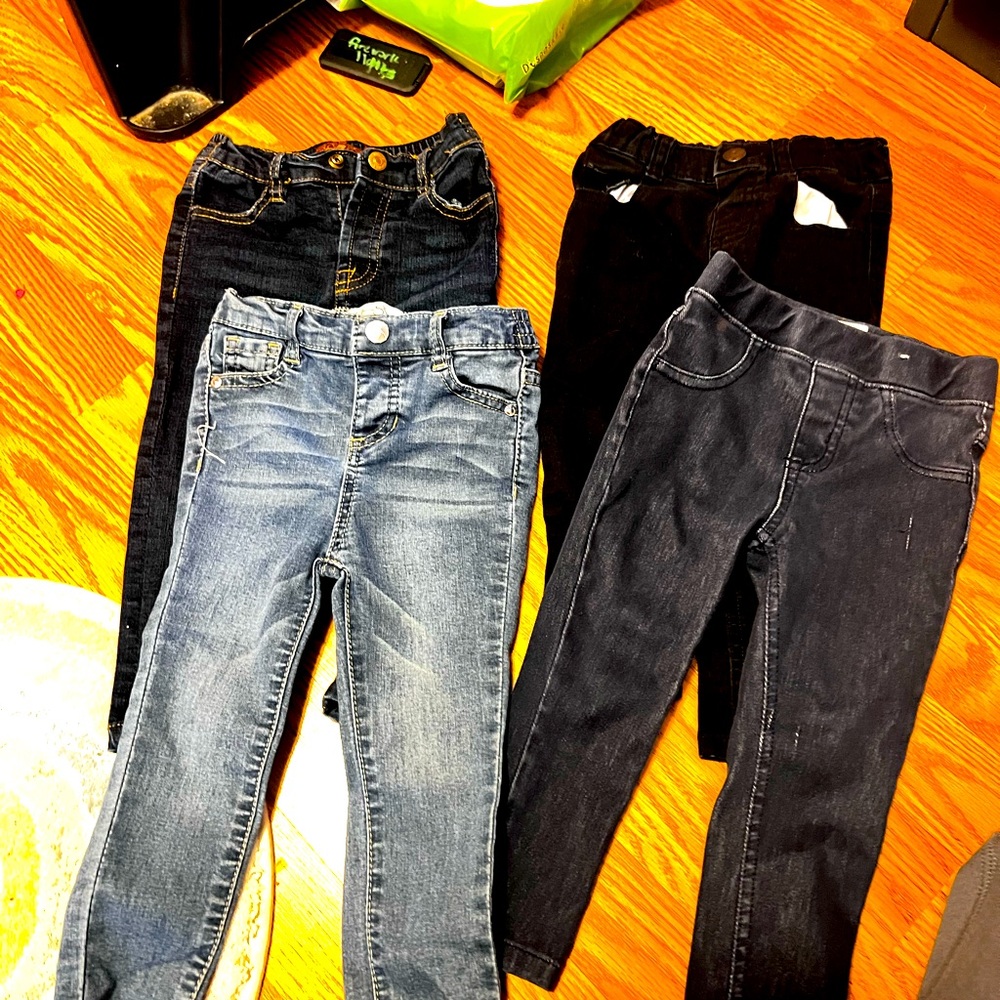 Toddler Girl 2t Lot Of jeans and pants